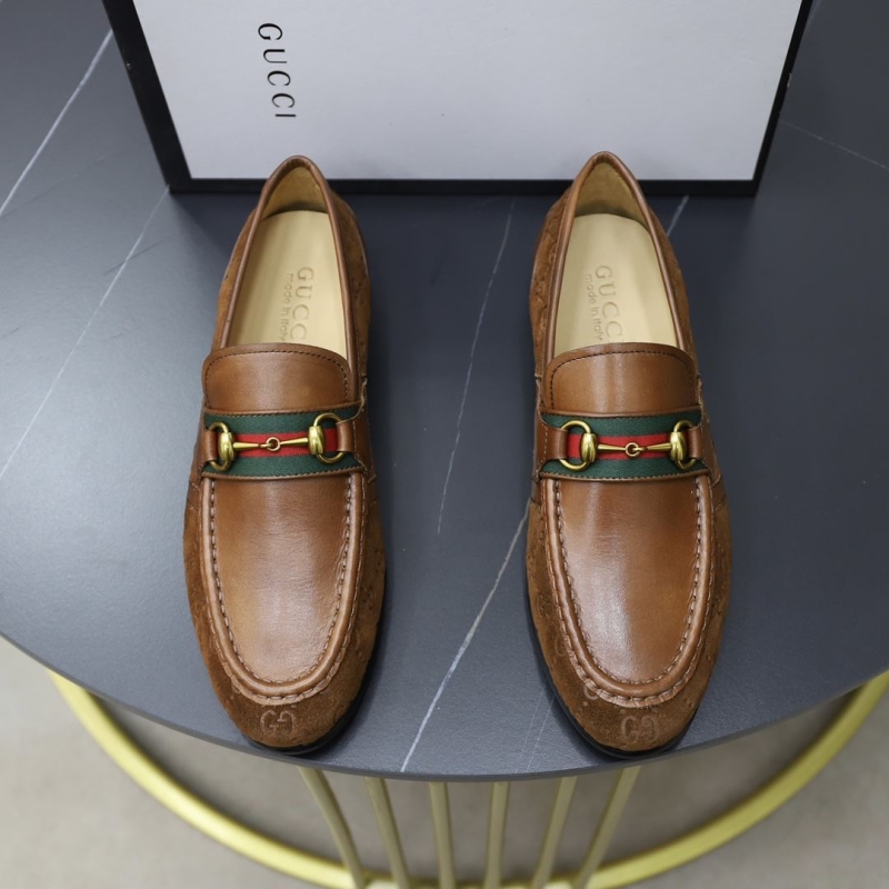 G*u*i leather shoes